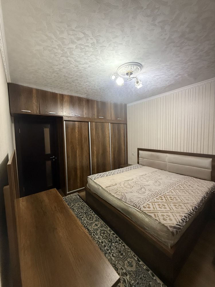 Сергели 9 Квартира 4х комнатная 1 этаж 80м2 1-я Линия у дороги