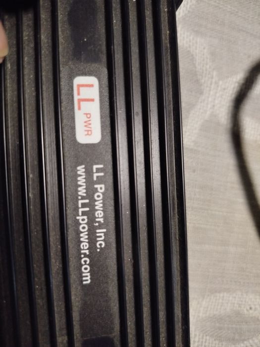 зарядно 12 волта за лаптоп дел dell DE2035A-259A