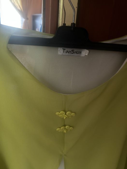 Vand sau schimb haine