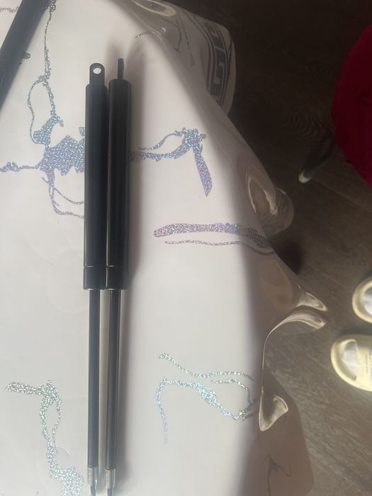 Продам газлифты для кровати