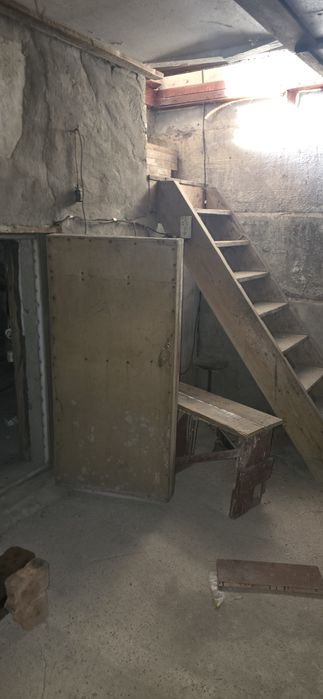 Продам гараж 2 уровня.