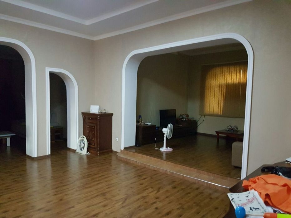 Продается участок и для гостиницы Возле Mirabad Avenue