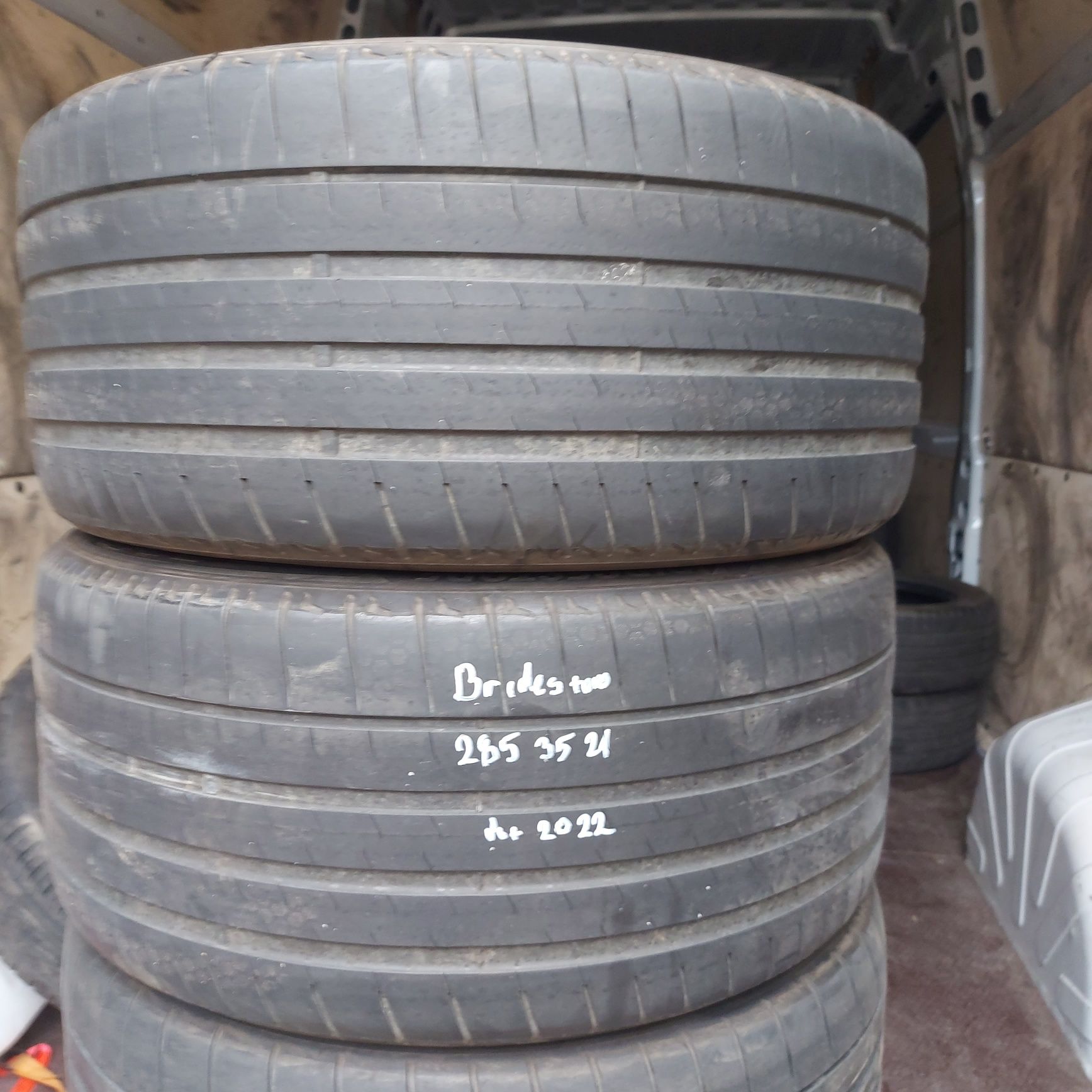 255/40/21-275/35/21" Bridgestone 4бр.гуми спорт пакет