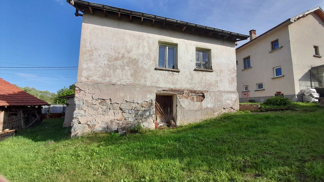 Продава се Къща в Самоков - 571 кв.м за 55 €/кв.м - Снимка #5