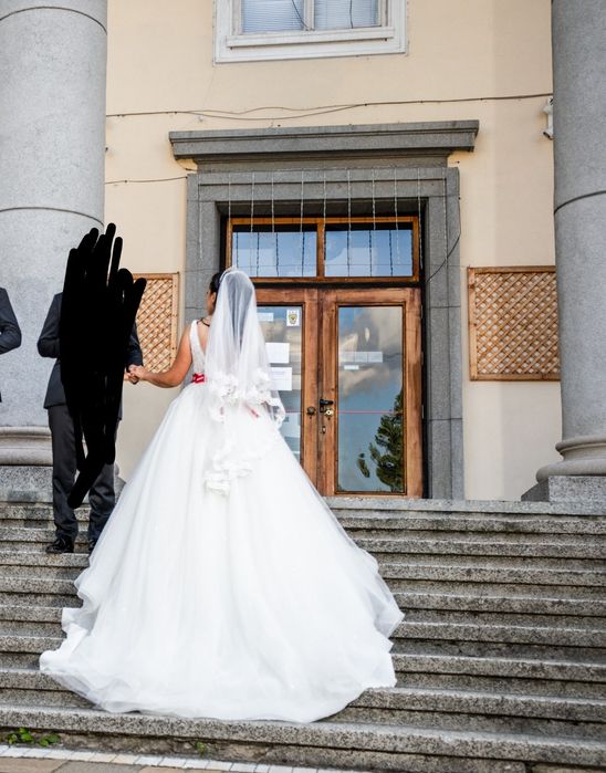 Продава се Булченска рокля