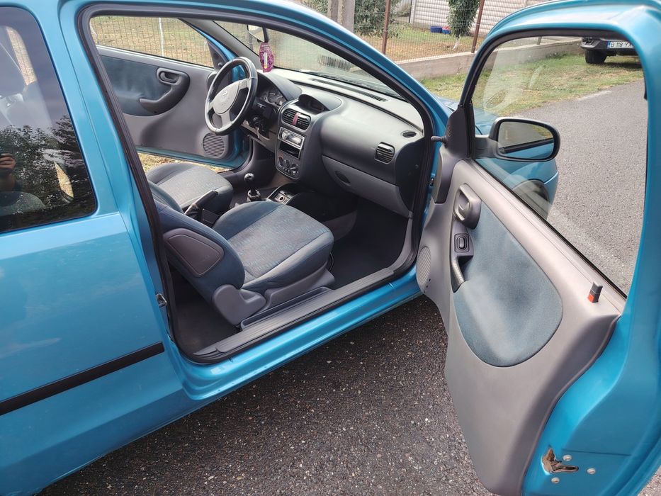 Vând Opel Corsa C