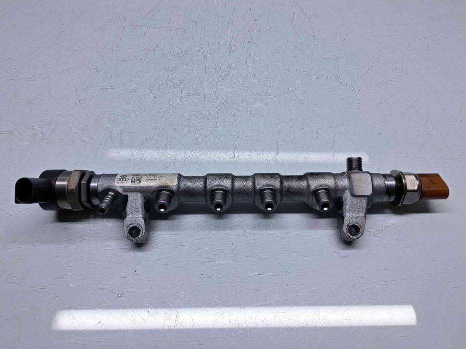 Rampa injectoare Skoda Superb II Combi (3T5) Facelift [Fabr 2009-2015]