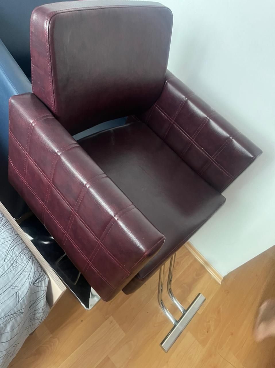 Кресло для салоны