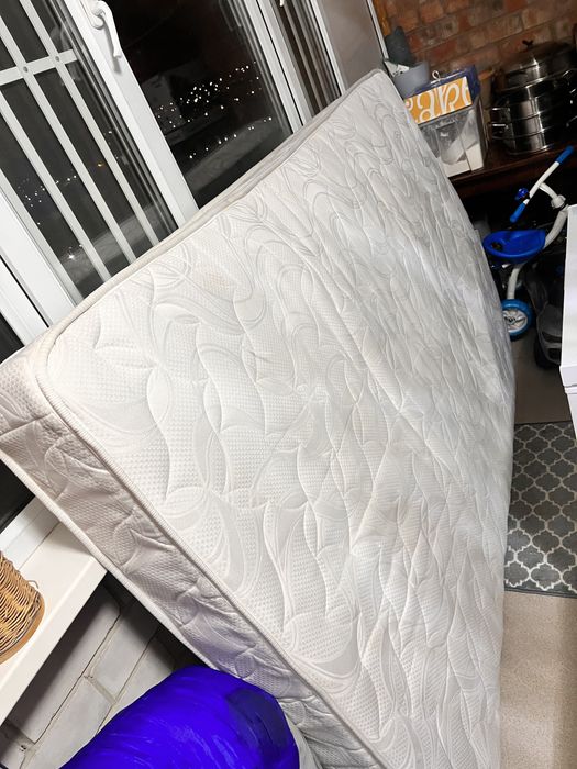 Продается матрас ортопедическии