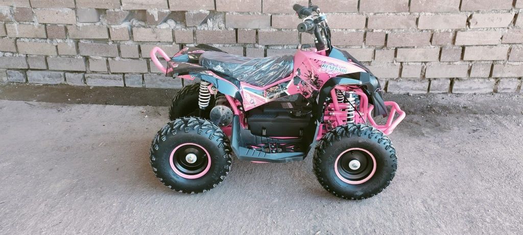 ATV ultra 1000w roz pentru feteti nou cu garanție și livrare in  tara