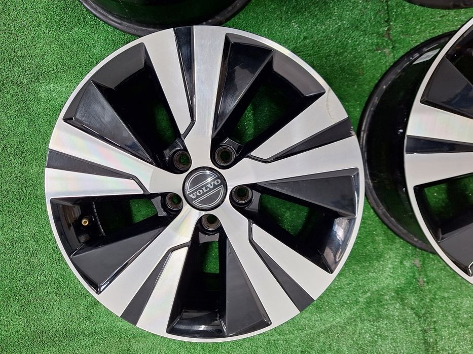 Волво S60 V60-16цола-5/108-ЕТ-37:Ж-7 оригинални