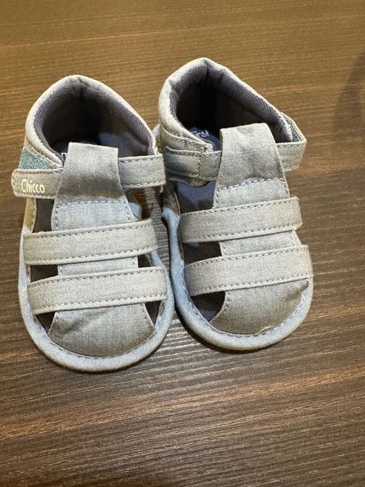 Летни сандали chicco