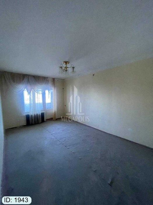 Dinamo kalso tarafda 3 xonali  120 oyga sotilai №1943