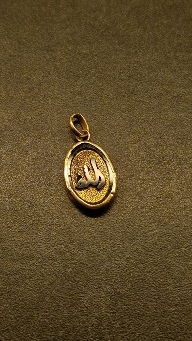 Allah Pandantiv Aur 18k Onix vintage