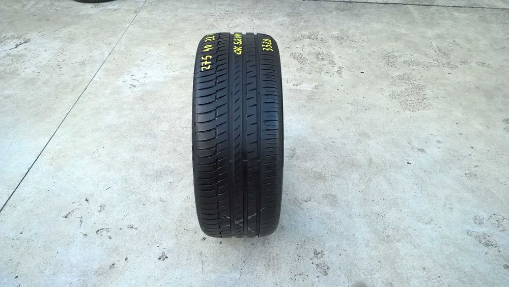 O anvelopa de vara 275 40 22 continetal premiumcontact 6 run flat 3320