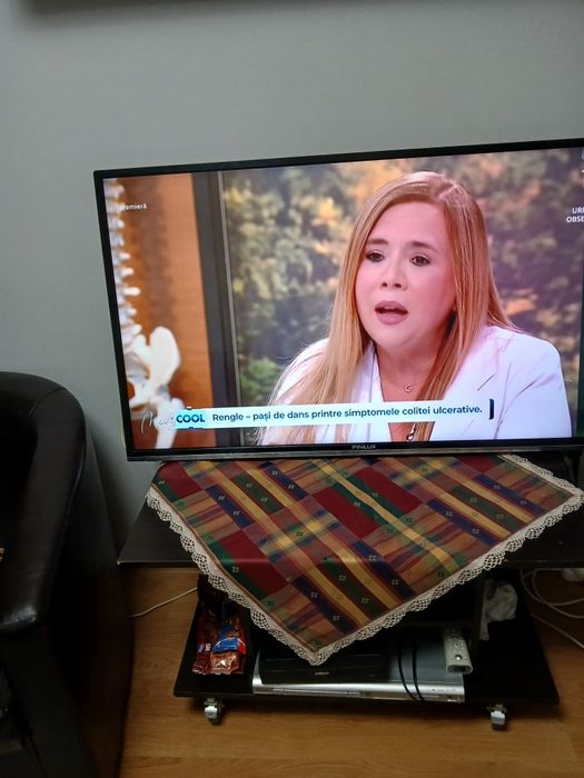 Vând TV smart marca Finlux de 49 inghi