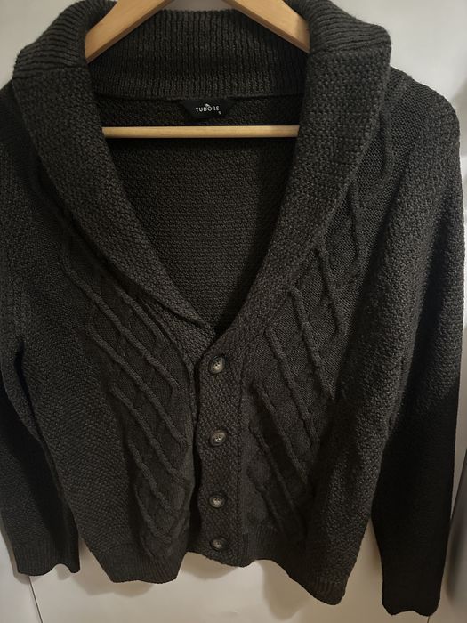 Cardigan bărbătesc gri închis Tudors,mărimea S, 30% lână
