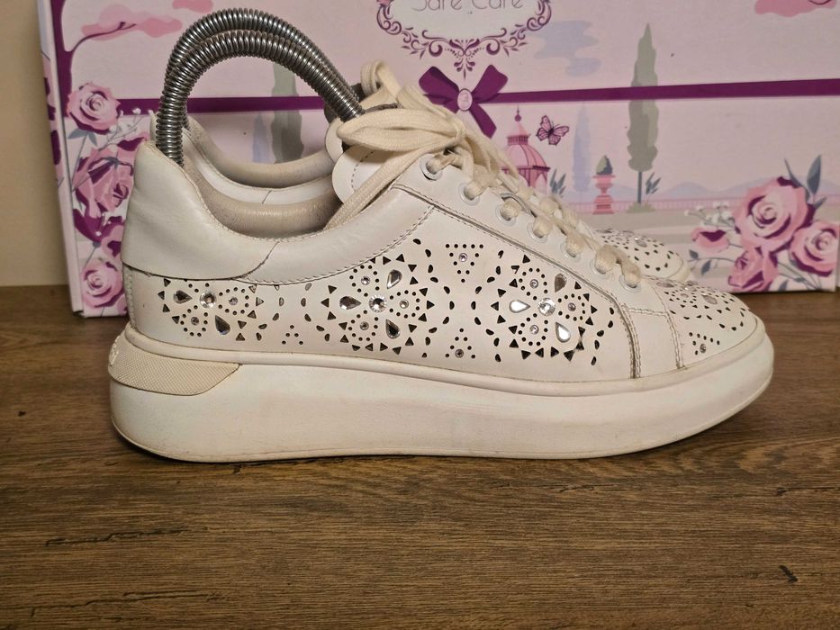 Baldinini оригинални дамски сникърси от естествена кожа