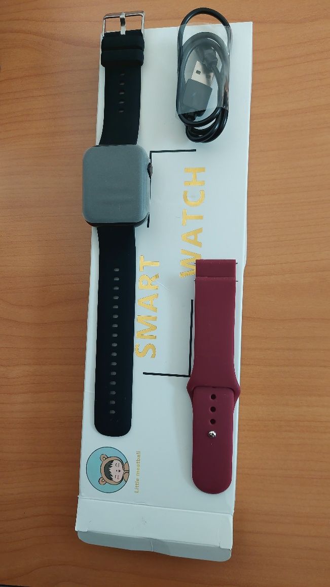 Чисто нов Смарт часовник Водоустойчив с много екстри Smart Watch