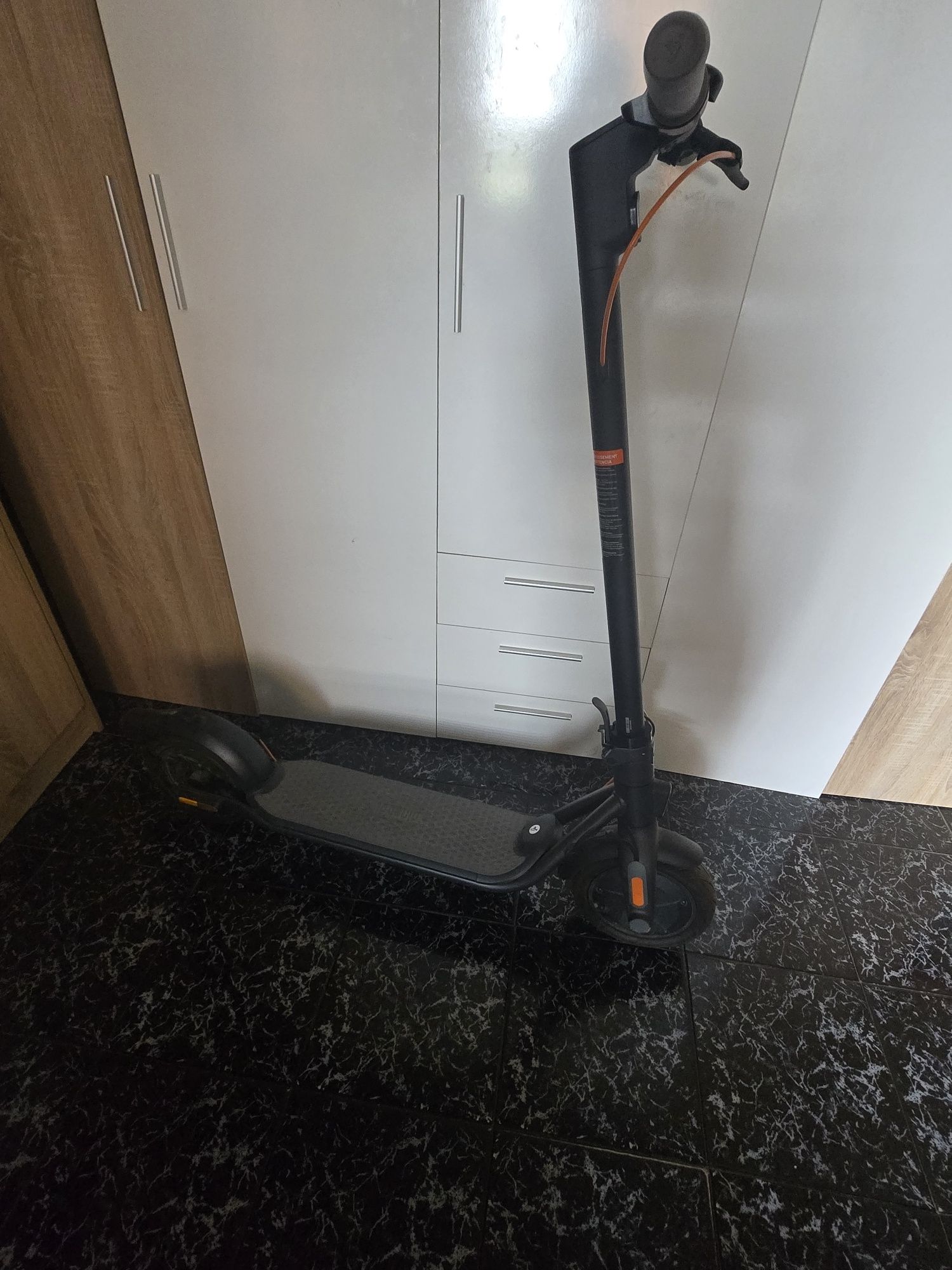 Електрическа тротинетка Segway Ninebot F30E
