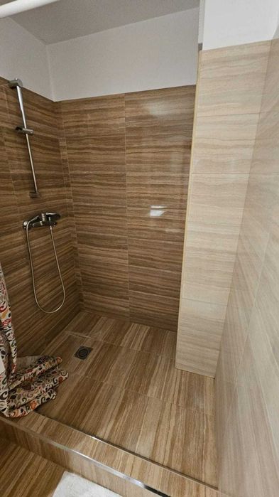 Apartament 3 camere de inchiriat - zona MALL VITAN