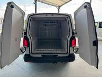 Volkswagen Transporter FRIGORIFIC Lung VW T6.1 FRIGORIFIC Lung si Clima fata Usi duble spate