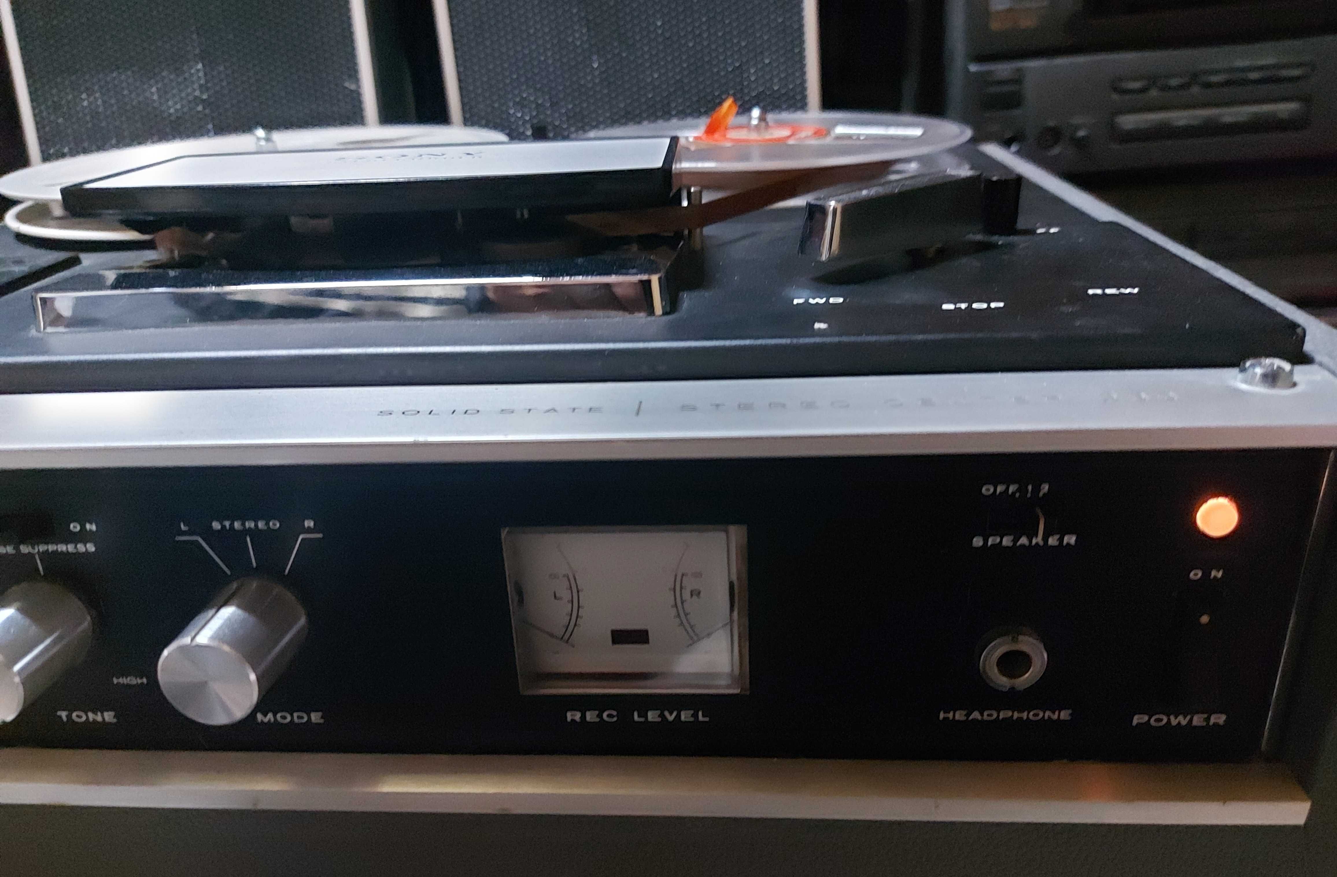 Sony TC-230 Tapecorder
HiFi Stereo Reel to Reel Tape Recorder