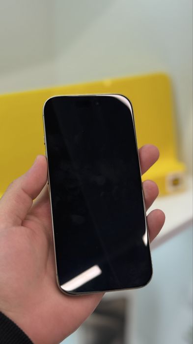 Продаю айфоны без ремонтов