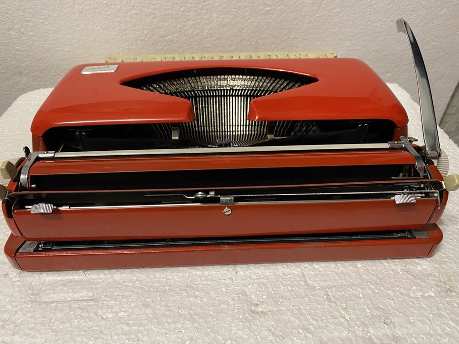 Masina de scris tippa