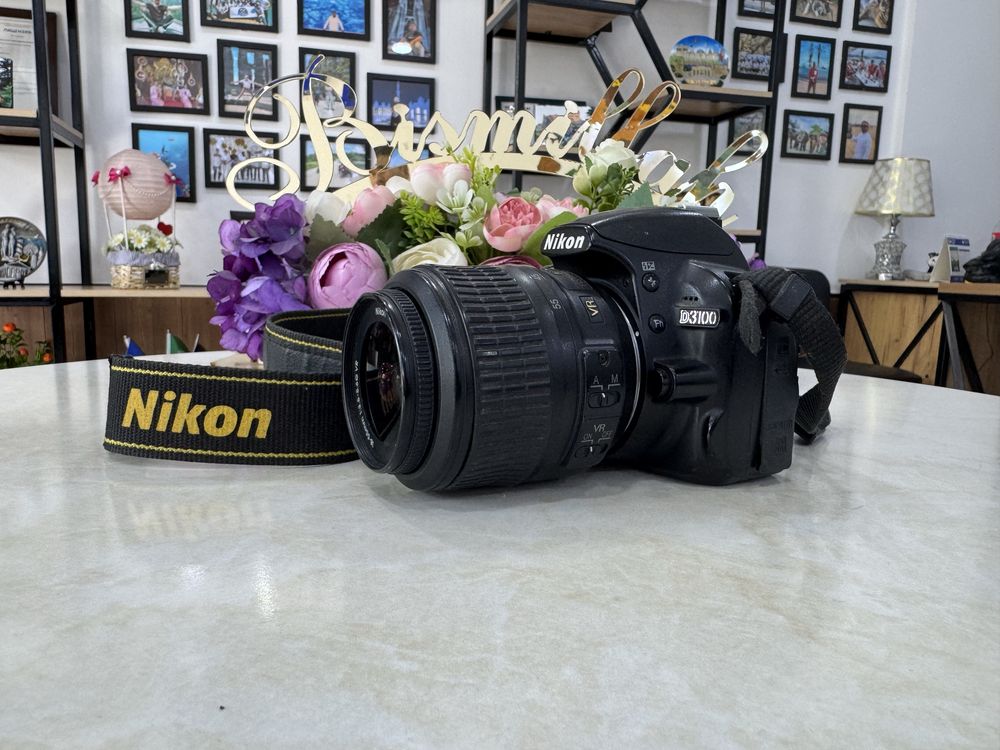 Nikon D3100. Sotiladi xolati ideal yangi desaxam b’oladi.