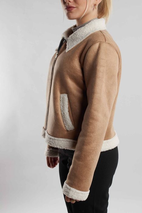 Дамско зимно велурено яке с каракул