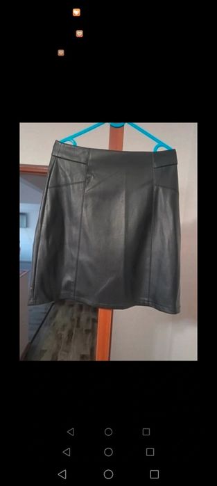 Fustă din imitație de piele mărimea 34 de la Amisu
