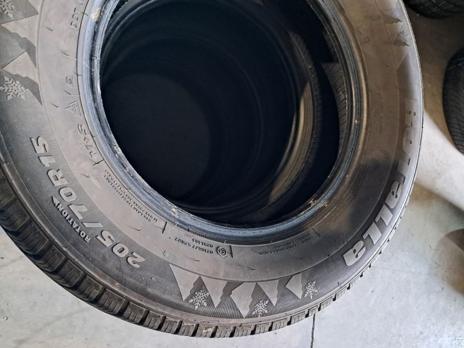 Anvelope second iarna 205 70 R15 Rotalla 2022