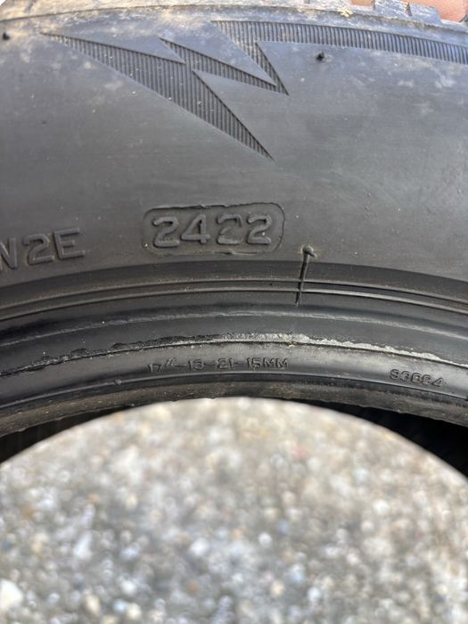 Зимни гуми Bridgestone и Michelin