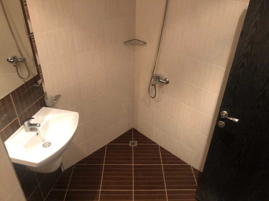 Дава се под наем Едностаен апартамент в Бургас, Сарафово - 42 кв.м за 200 € - Снимка #3