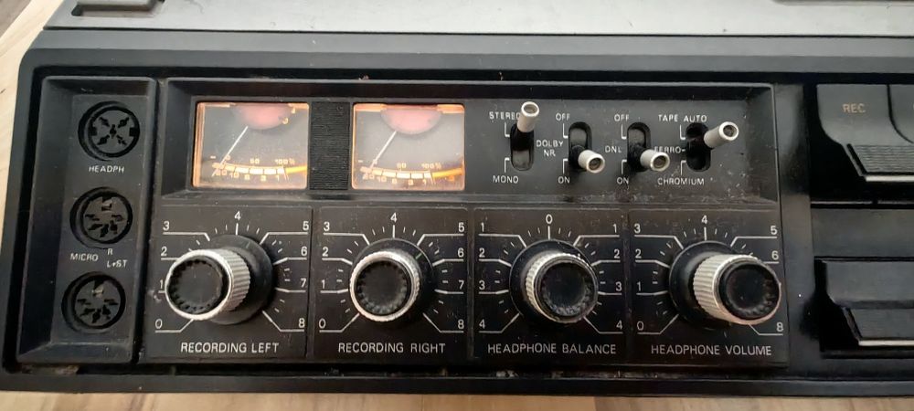 Casetofon Philips Stereo Cassette Deck N2511 retro vintage anii 70