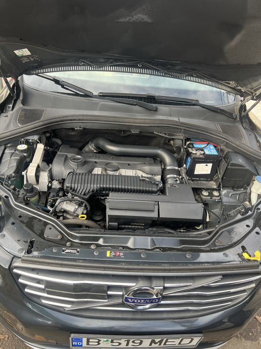 Volvo XC60 T5 AWD R-Design