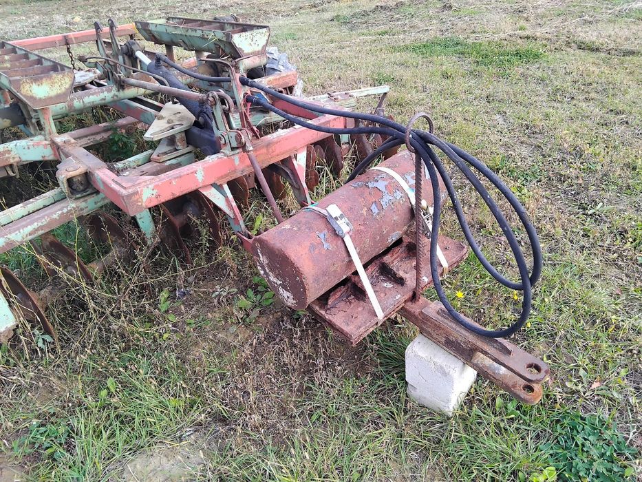 Vând combină Mercator claas