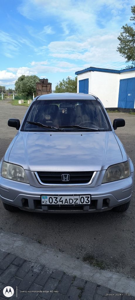 Продам а/м хонду срв рд1 2001г отличном состаяние..