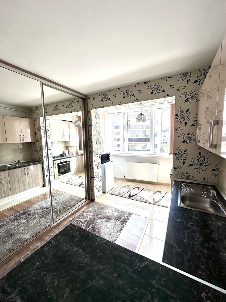 P.F.: Apartament cu 2 camere de inchiriat in Floresti