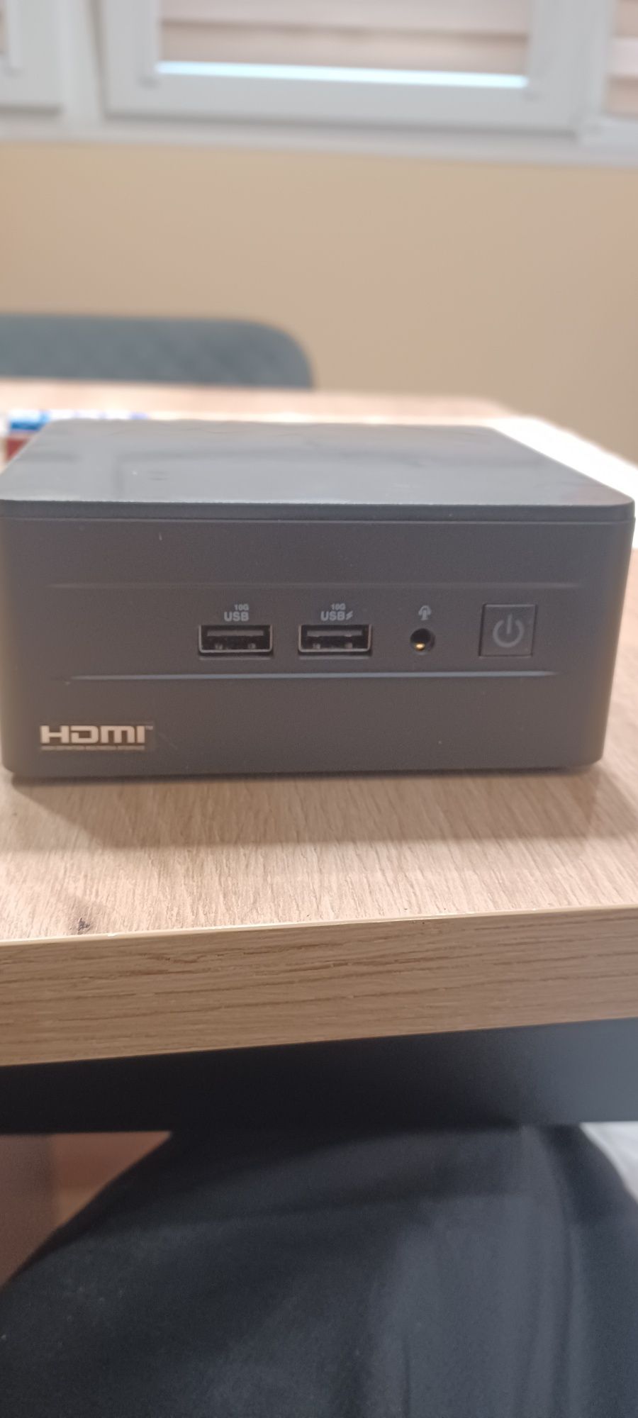 Компютър + геймърски монитор