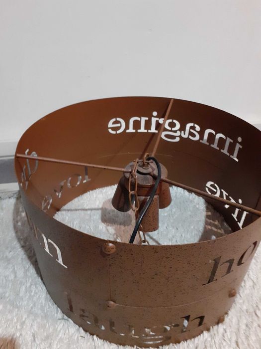 Lustra metalica maro
