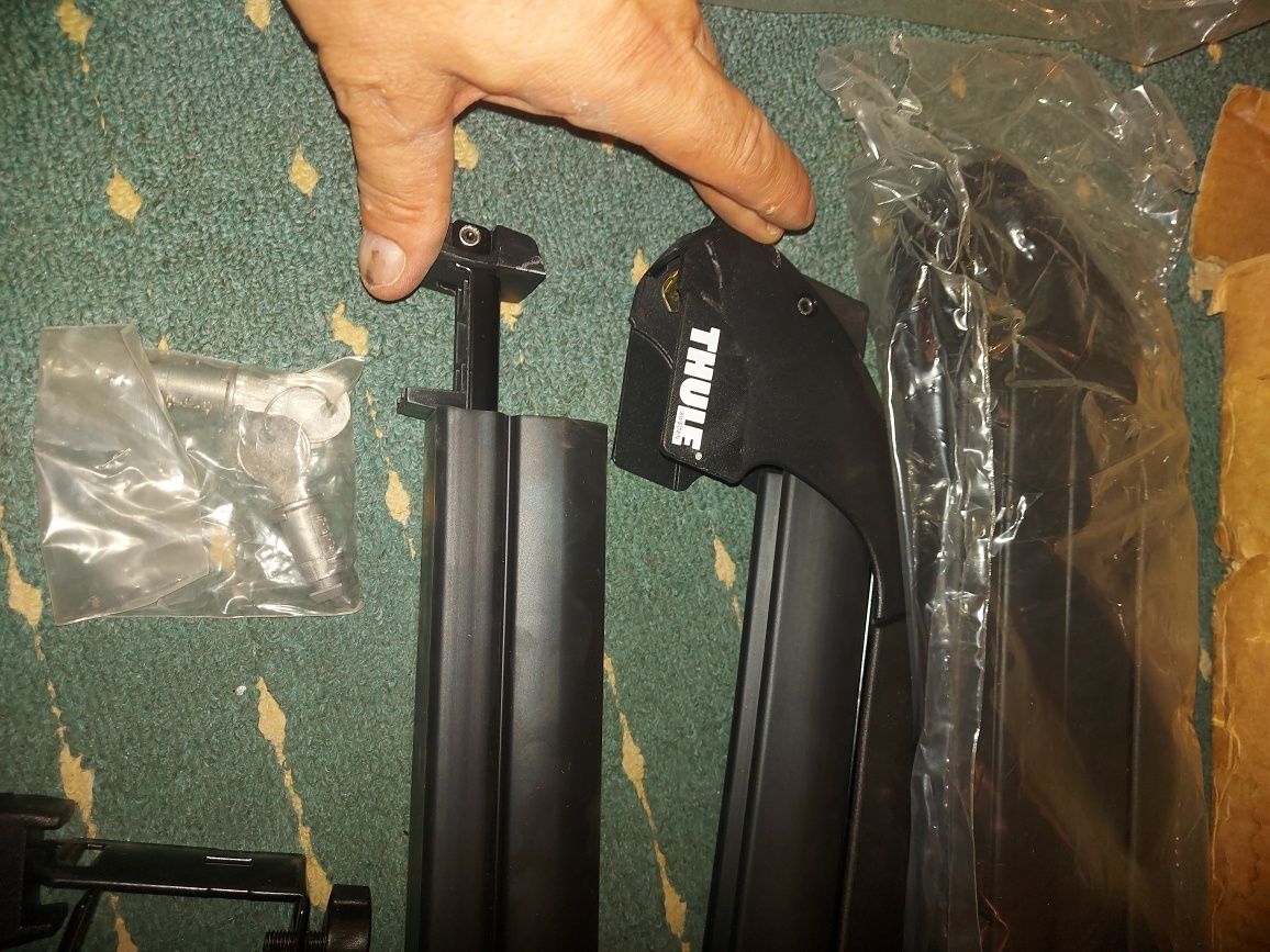 Vand suport schi Thule 746