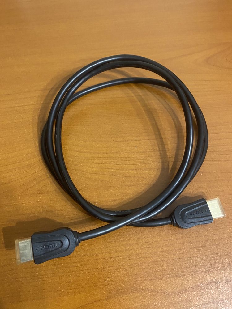 Кабель hdmi. Все в рабочем состоянии.