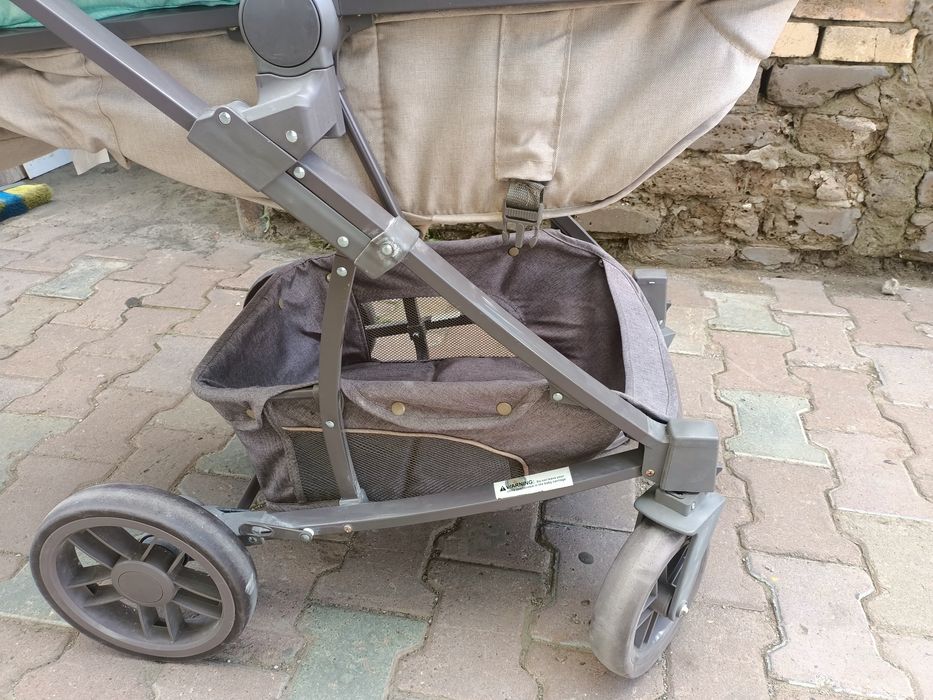 Продам детсую зимнюю коляску