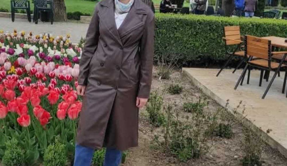 Vând trench piele ecologica