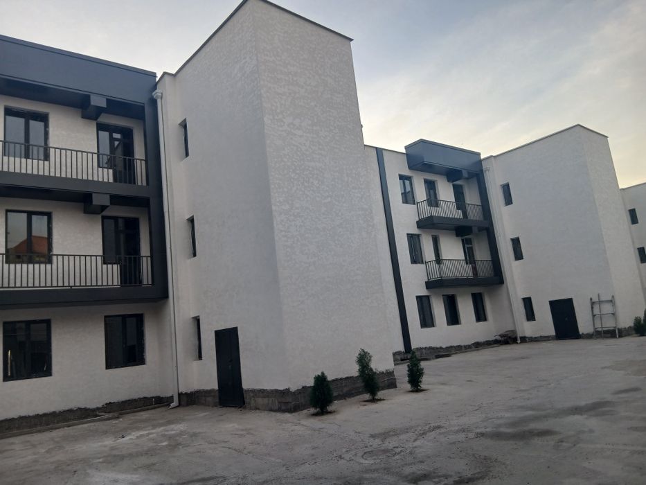 Шахар марказида квартира сотилади