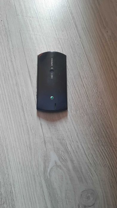 Iphone 4s, sony ericsson xperia mt15i