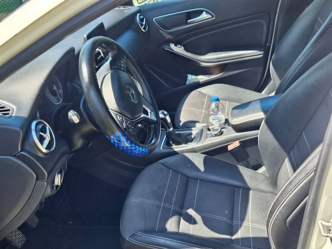 Vând Mercedes A class A180