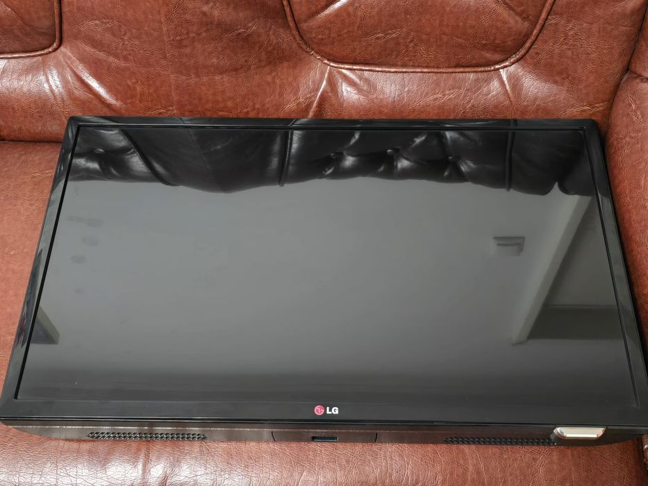 Televizor LG 80 cm